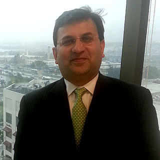 Anindo Dutta, MBA ’05 (E)
