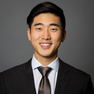 Alex Woo, MBA '17 
