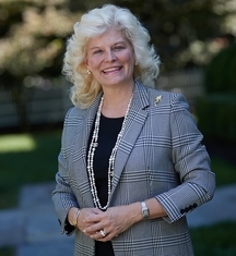 Jennifer Wilson Buttigieg, P '19