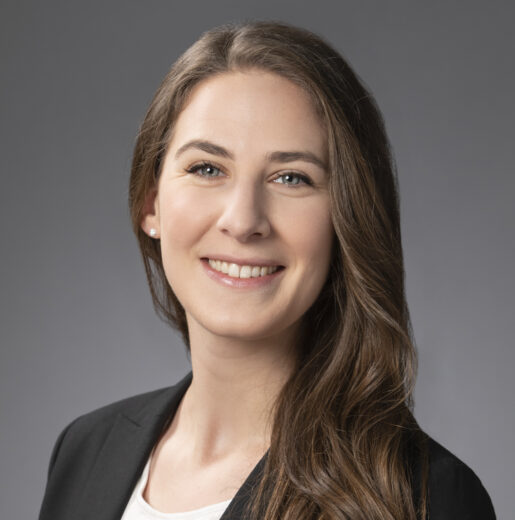 Lauren Cattano Headshot