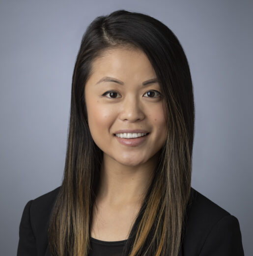 Elizabeth Lee Headshot