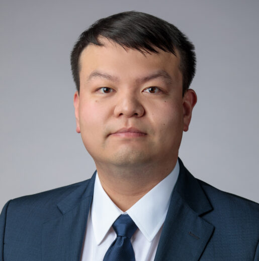 Tim Hu Headshot