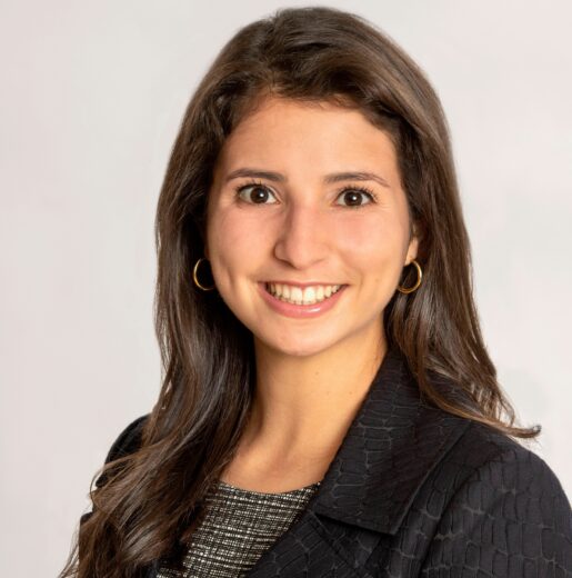 Elena Veale MBA ’24