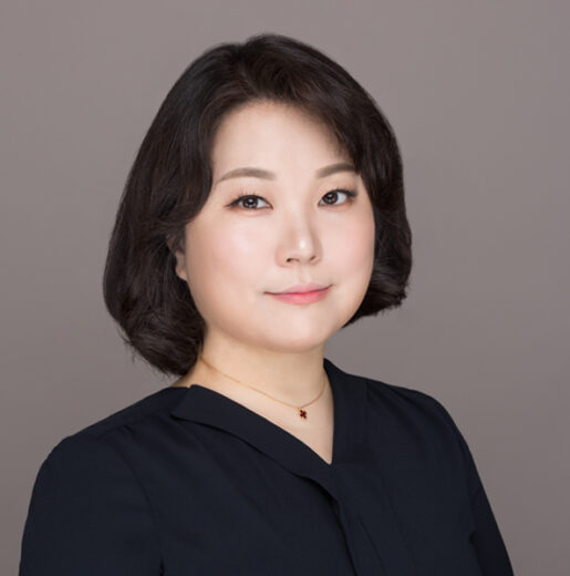 Seonmin Lee Headshot