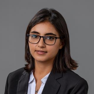 Headshot of an MBA student, Priya Rauiyar.
