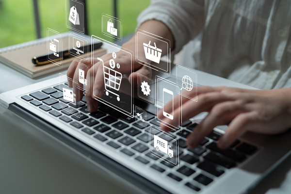 Workers hands on keboard